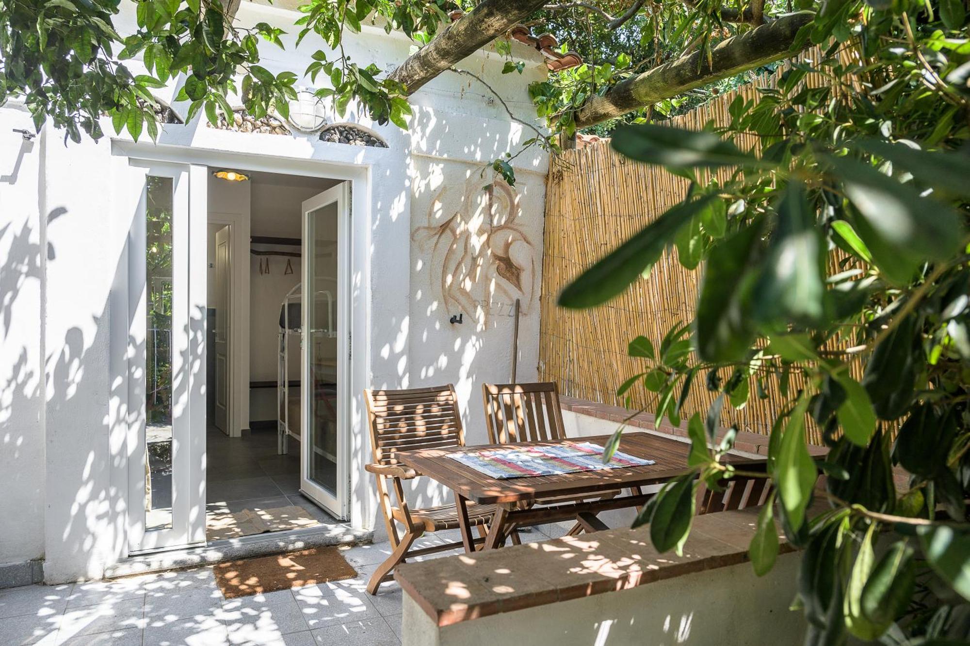 La Rosa Dei Venti Aparthotel Procida Luaran gambar