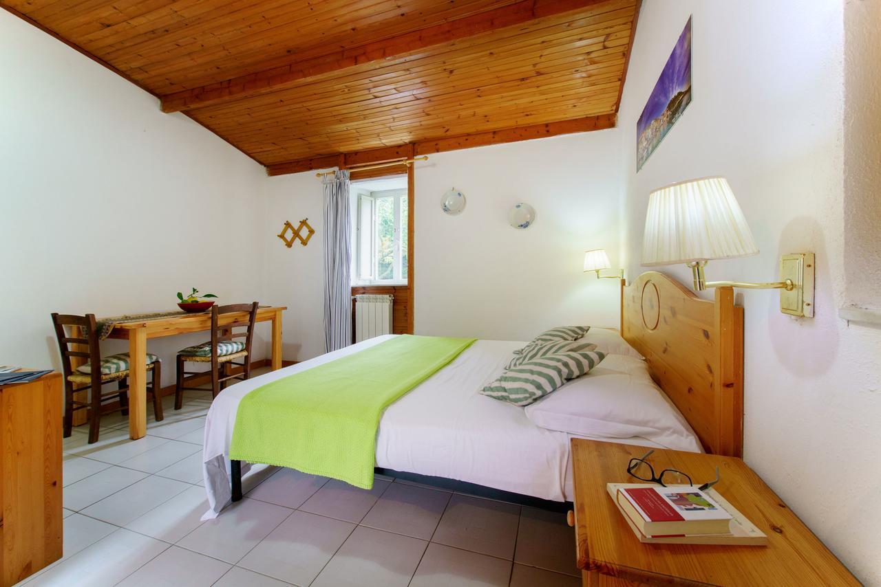 La Rosa Dei Venti Aparthotel Procida Luaran gambar